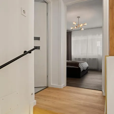 아파트 Maison Lahovari Duplex