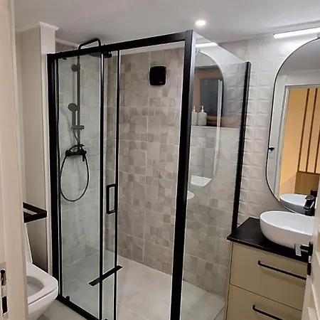 아파트 Maison Lahovari Duplex *